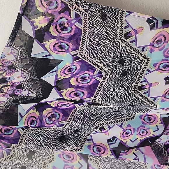 PATRONS OF PEACE Kimono - Picture 8 of 11